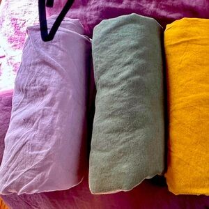 Bed Threads queen flat sheet in LAVENDER.